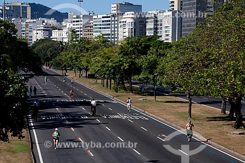  Assunto: Pista do Aterro do Flamengo fechada para lazer aos domingos / Local: Flamengo - Rio de Janeiro (RJ) - Brasil / Data: 02/2011 