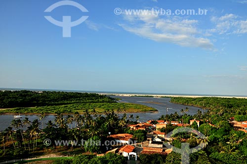  Assunto: Vista do farol de Mandacarú - vilarejo de Caburé às margens do Rio Preguiças / Local: Barreirinhas - Maranhão (MA) - Brasil / Data: 07/2011 