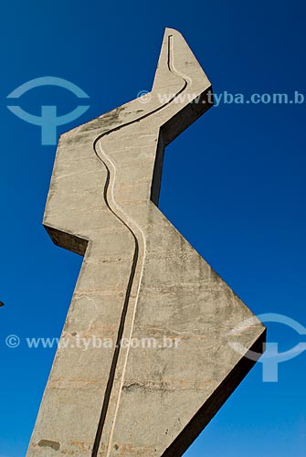  Assunto: Memorial Coluna Prestes - localizado na  Avenida Ipiranga / Local: Santo Angelo - Rio Grande do Sul - Brasil / Data: 01/2010 