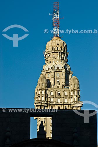  Assunto: Uruguai, Montevideo, Praça da Independência, estátua do general Artigas, / Local:  / Data: 2009 