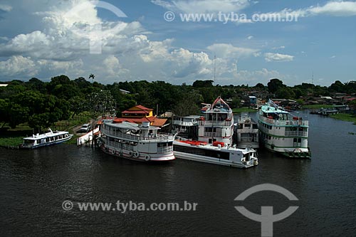  Assunto: Barcos no Rio Amazonas / Local: Parintins - Amazonas (AM) - Brasil / Data: 06/2011 