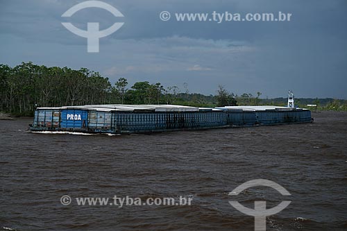  Assunto: Balsa de transporte no Rio Amazonas / Local: Parintins - Amazonas (AM) - Brasil / Data: 06/2011 