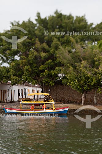  Assunto: Barco no Rio Perequê-Açu / Local: Paraty - Rio de Janeiro (RJ) - Brasil / Data: 07/2011 