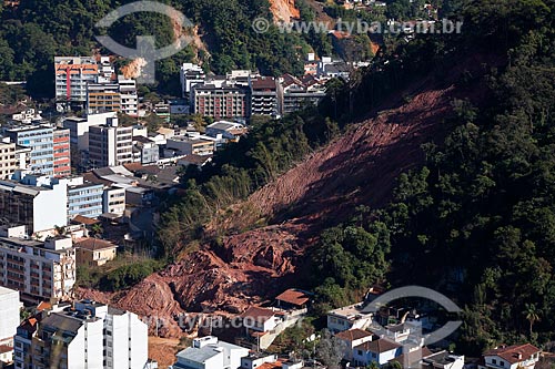  Assunto: Deslizamento de terra causado pela chuva nas encostas das montanhas  / Local: Nova Friburgo - Rio de Janeiro (RJ) - Brasil  / Data: 06/2011 