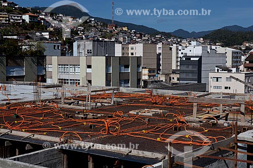  Assunto: Construção do anexo do Hotel Habitare - Tubos para instalação elétrica  / Local: Nova Friburgo - Rio de Janeiro (RJ) - Brasil  / Data: 06/2011 