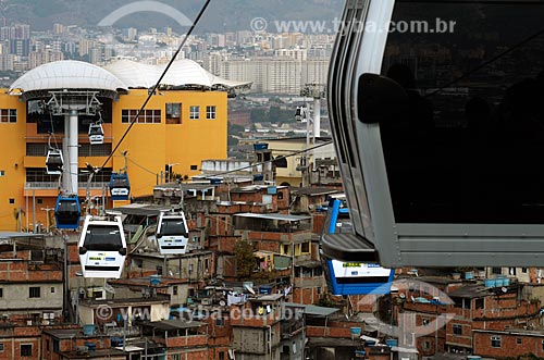  Assunto: Vista de gôndola do teleférico no Complexo do Alemão / Local: Rio de Janeiro (RJ) -  Brasil / Data: 07/2011 