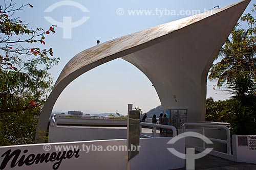  Assunto: Monumento dos 500 anos do Brasil - Concebido por Oscar Niemeyer na Ilha Porchat  / Local: São Vicente - São Paulo (SP) - Brasil / Data: 08/2011  