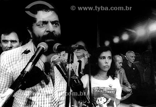  Assunto: Lula no Comício das Diretas em frente a Igreja de Nossa Senhora da Candelária / Local: Rio de Janeiro (RJ) -  Brasil / Data: 04/1984 