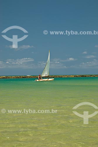  Assunto: Barco à vela na Praia do Muro Alto / Local: Ipojuca - Pernambuco (PE) - Brasil / Data: 10/2011 