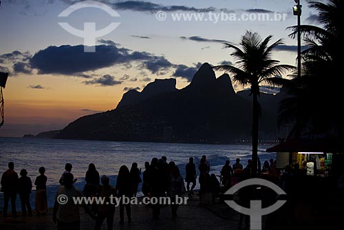  Assunto: Entardecer visto do Arpoador / Local: Ipanema - Rio de Janeiro (RJ) - Brasil / Data: 05/2011 