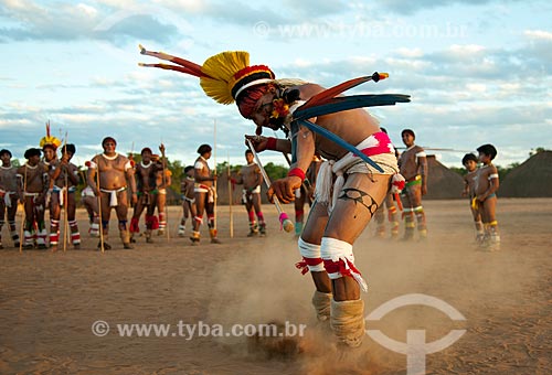  Assunto: Índios Kalapalo na aldeia Aiha se preparando para o Jawari / Local: Querência - Mato Grosso (MT) - Brasil / Data: 07/2011 