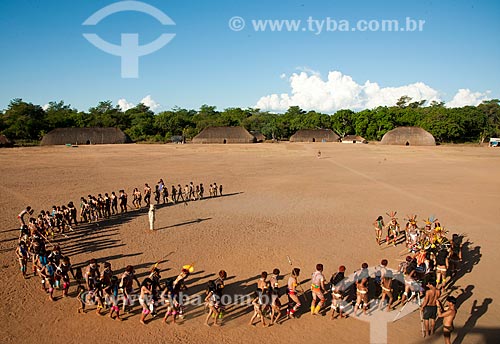  Assunto: Índios Kalapalo na aldeia Aiha se preparando para o Jawari / Local: Querência - Mato Grosso (MT) - Brasil / Data: 07/2011 