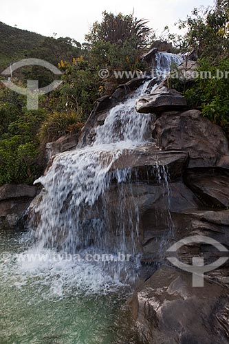  Assunto: Cachoeira na Pousada Estalagem do Mirante na Serra da Moeda  / Local: Brumadinho - Minas Gerais (MG) - Brasil / Data: 11/2011 