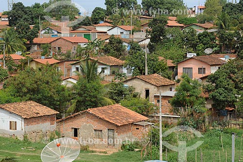  Assunto: Vista de casas simples / Local: Araçuaí - Minas Gerais (MG) - Brasil / Data: 11/2011 