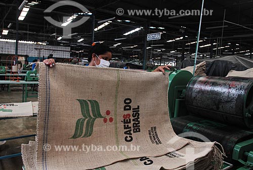  Assunto: Indústria têxtil Cooperfibras - Beneficiamento de Juta e Malva / Local: Manacapuru - Amazonas (AM) - Brasil / Data: 01/2012 