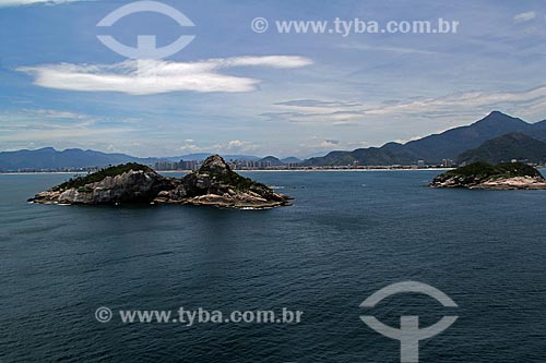  Assunto: Ilha Pontuda com Barra da Tijuca ao fundo / Local: Barra da Tijuca - Rio de Janeiro (RJ) - Brasil / Data: 01/2012 