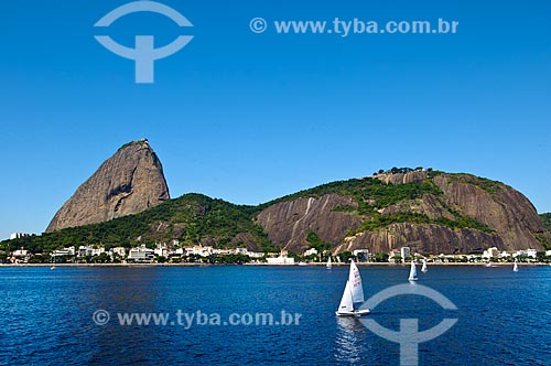 Assunto: Competição de regatas com Pão de Açúcar ao fundo / Local: Rio de Janeiro (RJ) - Brasil / Data: 04/2011 