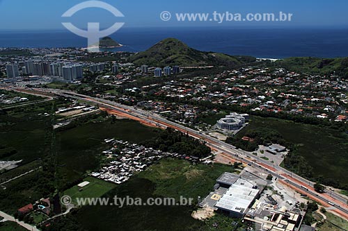  Assunto: Vista da Avenida das Américas com as obras da Transoeste / Local: Recreio dos Bandeirantes - Rio de Janeiro (RJ) - Brasil / Data: 01/2012 