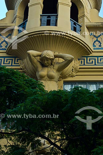  Assunto: Escultura da Casa Egípcia - Palacete Varejão na Rua dos Andradas - antiga Rua da Praia / Local: Porto Alegre - Rio Grande do Sul (RS) - Brasil / Data: 12/2011 