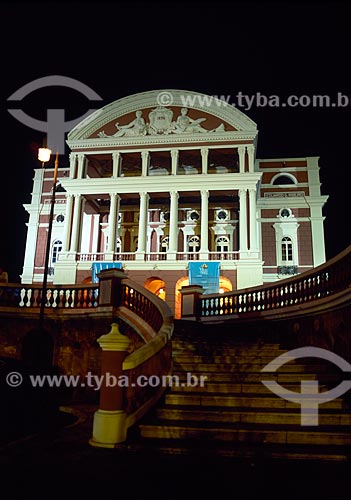  Assunto: Vista noturna do teatro de Manaus / Local: Manaus - Amazonas (AM) - Brasil / Data: 02/2009 