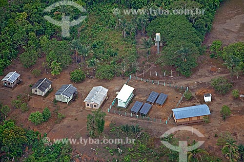  Assunto: Vista aérea da comunidade de Aracari  / Local: Novo Airão - Amazonas (AM) - Brasil / Data: 10/2011 