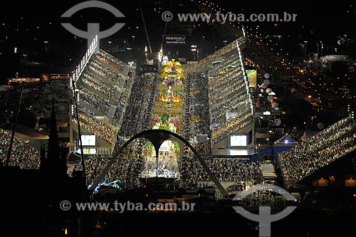  Assunto: Vista do Sambódromo durante desfile de escola de samba / Local: Rio de Janeiro (RJ) - Brasil / Data: 02/2012 