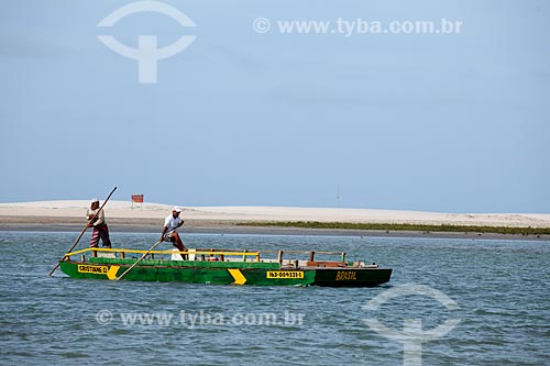  Assunto: Balsa para transporte de veículos no Parque Nacional de Jericoacoara / Local: Jijoca de Jericoacoara - Ceará (CE) - Brasil / Data: 11/2011 