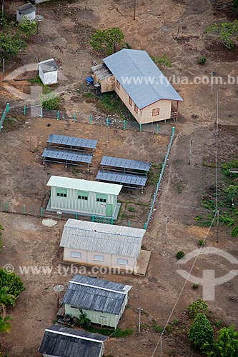  Assunto: Vista aérea da comunidade ribeirinha de Aracari  / Local: Novo Airão - Amazonas (AM) - Brasil / Data: 10/2011 