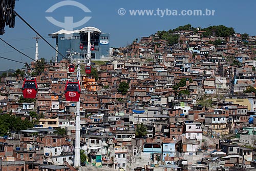  Assunto: Bondes do teleférico do Complexo do Alemão / Local: Rio de Janeiro (RJ) - Brasil / Data: 02/2012 
