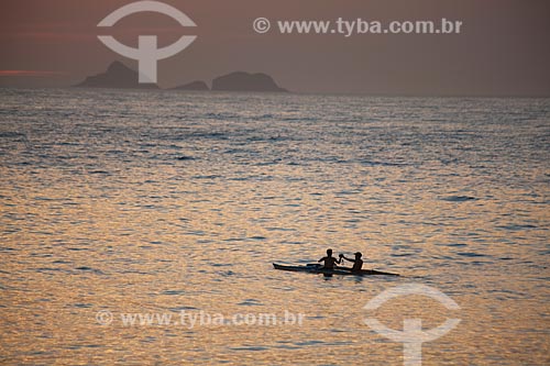  Assunto: Canoistas na Praia de Ipanema / Local: Ipanema - Rio de Janeiro (RJ) - Brasil / Data: 12/2011 