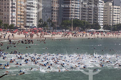  Assunto: Maratona Aquática Travessia dos Fortes 2012 - Categoria feminina / Local: Copacabana - Rio de Janeiro (RJ) - Brasil / Data: 04/2012 