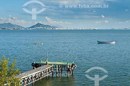  Assunto: Baía Norte vista de Sambaqui e centro de Florianópolis ao fundo / Local: Florianópolis - Santa Catarina state (SC) - Brazil / Data: 04/2012 