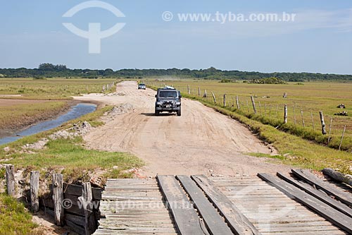  Assunto: Carros na Trilha do Talhamar  / Local: Tavares - Rio Grande do Sul (RS) - Brasil / Data: 02/2012 