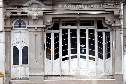  Assunto: Empresa de Pompas Funebres - Arquitetura Art Decô / Local: Pelotas - Rio Grande do Sul (RS) - Brasil / Data: 02/2012 