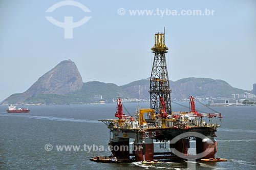  Assunto: Vista de Plataforma de petróleo / Local: Rio de Janeiro (RJ) - Brasil  / Data: 11/2011 