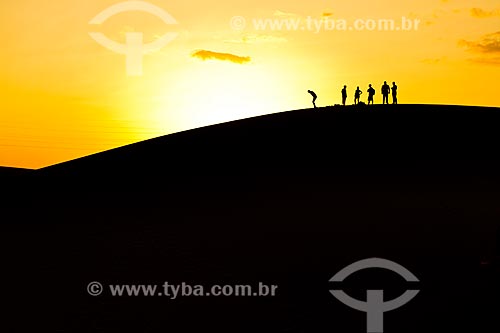  Assunto: Turistas nas dunas do Parque Nacional Médanos de Coro / Local: Coro - Falcón - Venezuela - América do Sul / Data: 05/2012 