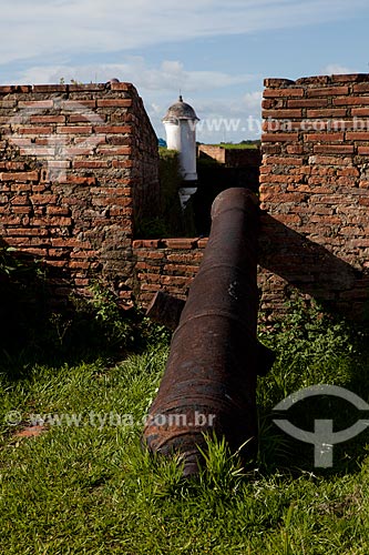  Assunto: Antigo canhão na Fortaleza de São José de Macapá  (1782) / Local: Macapá - Amapá (AP) - Brasil / Data: 04/2012 