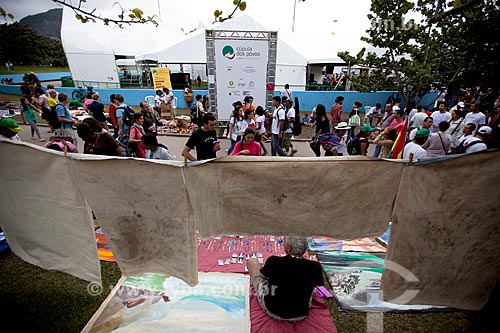  Assunto: Comércio de artesanato na Cúpula dos Povos durante a Rio+20 / Local: Glória - Rio de Janeiro (RJ) - Brasil / Data: 06/2012 