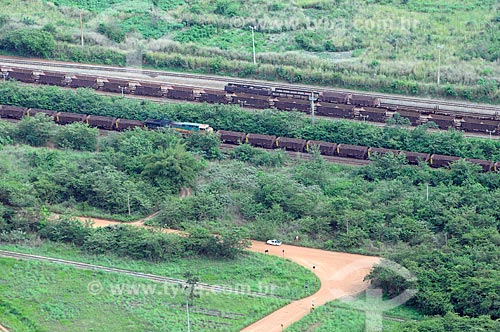  Assunto: Trem da Companhia Vale do Rio Doce (CVRD) na ferrovia de Carajás / Local: Maranhão (MA) - Brasil / Data: 05/2012 