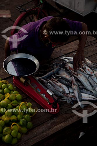  Assunto: Mercado na Rampa de Santa Inês (Rampa do Açaí) / Local: Macapá - Amapá (AP) - Brasil / Data: 04/2012 
