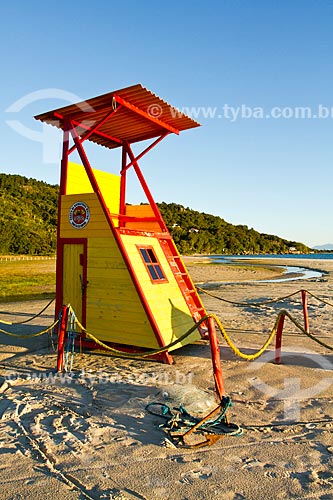  Assunto: Posto de salva vidas na Praia do Forte / Local: Florianópolis - Santa Catarina (SC) - Brasil / Data: 07/2012 
