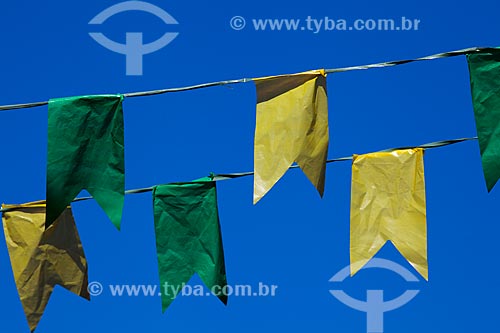  Assunto: Bandeiras de festa junina / Local: Salvador - Bahia (BA) - Brasil / Data: 07/2012 