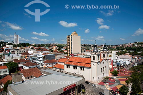  Assunto: Vista da Igreja Catedral de Santana na praça Anchieta / Local: Itapeva - São Paulo (SP) - Brasil / Data: 02/2012 