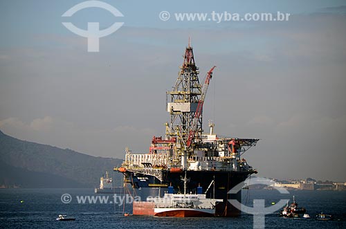  Assunto: Navio Plataforma ( Brasil Sevan) de petróleo de origem norueguesa a serviço da PETROBRAS na Baía de Guanabara   / Local: Rio de Janeiro - Rio de Janeiro (RJ) - Brasil / Data: 05/2012 