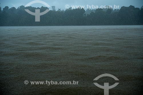  Assunto: Chuva no Rio Branco / Local: Caracaraí - Roraima (RR) - Brasil / Data: 03/2012 