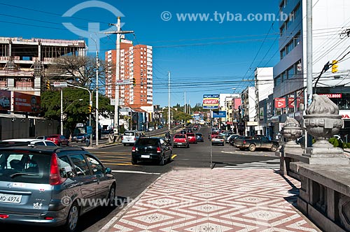  Assunto: Trânsito na Avenida  Azenha / Local: Porto Alegre - Rio Grande do Sul (RS) - Brasil / Data: 07/2012 