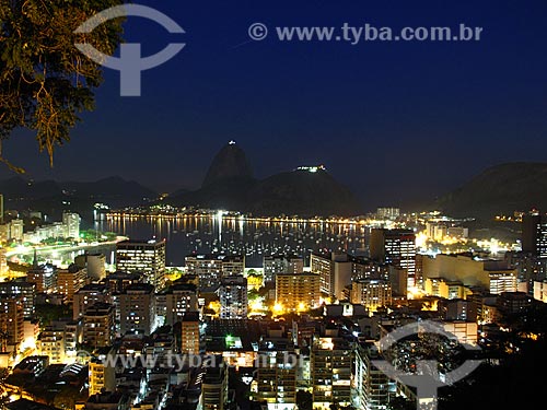  Assunto: Pão de Açúcar e Enseada de Botafogo à noite / Local: Botafogo - Rio de Janeiro (RJ) - Brasil  / Data: 10/2012 