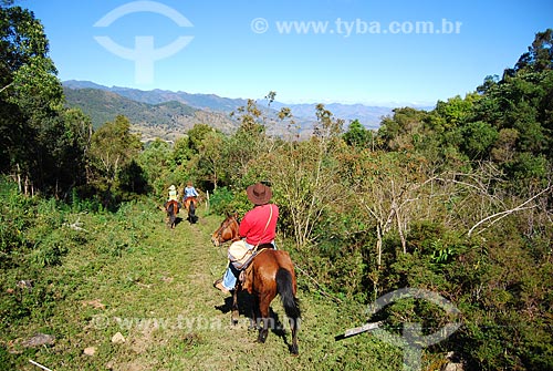  Assunto: Pessoas andando à cavalo / Local: Itamonte - Minas Gerais (MG) - Brasil / Data: 08/2009 