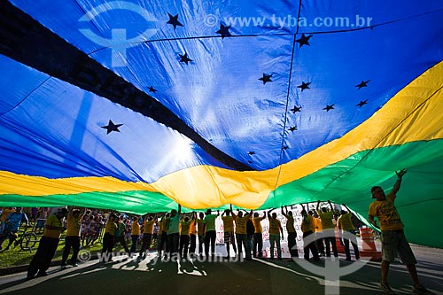  Assunto: Marcha por uma Copa do Povo - Manifestação contra as políticas dos governos Federais, Estaduais e Municipais / Local: Rio de Janeiro (RJ) - Brasil / Data: 07/2011 