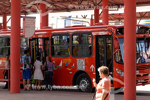  Assunto: Ônibus no Terminal de Integração Cohama / Local: São Luis - Maranhão (MA) - Brasil / Data: 09/2010 